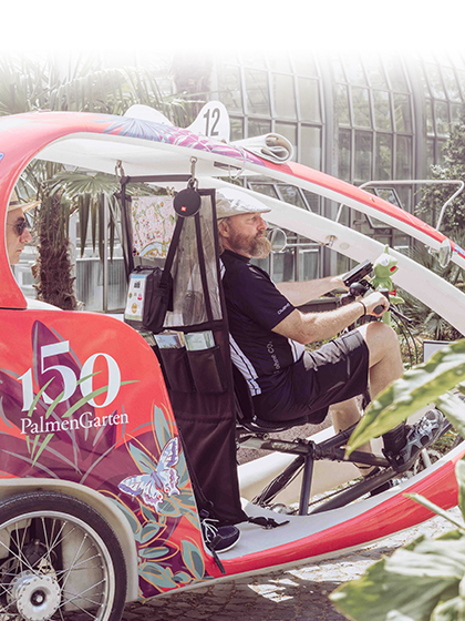 Velotaxi als Werbemittel für den Palmengarten
